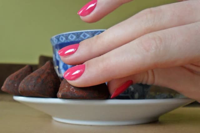 Manicure monophase na czym polega i dlaczego warto go wybrać Manicure monophase na czym polega i dlaczego warto go wybrać